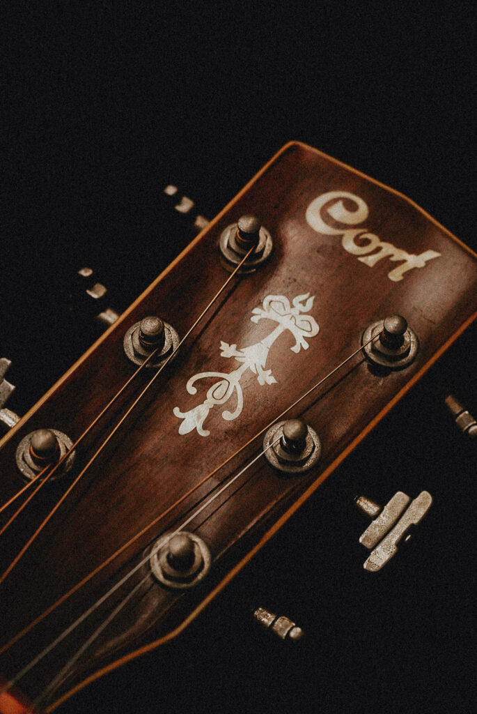 Cort Headstock Akustik